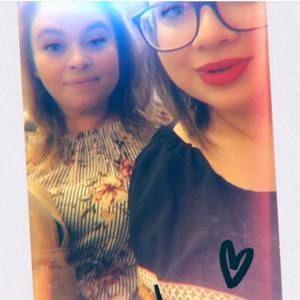 Meet your Posher, Estella